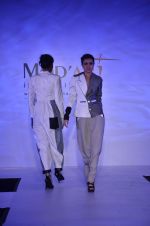 at Mod_art International presents the Graduating Fashion Show in the Crystal Ballroom, Hotel Sea Princess, Juhu on 28th May 2012 (37).JPG